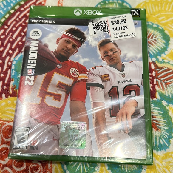 Xbox series X MaddenNFL 22 - Picture 3 of 3